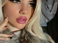 دردشة Gretadoll الجنسية المباشرة