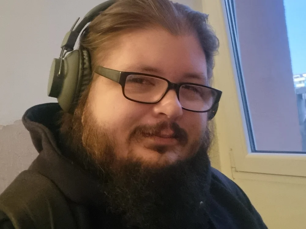 Szodrax offline chatrum