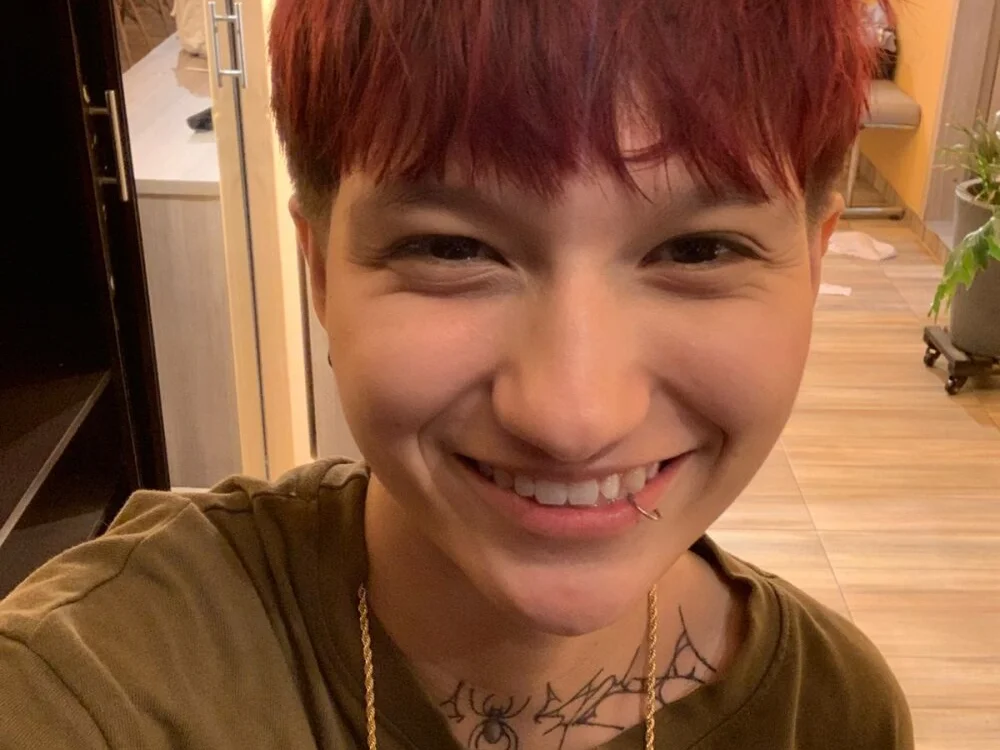 Jessi_Suho 離線 XXX 聊天