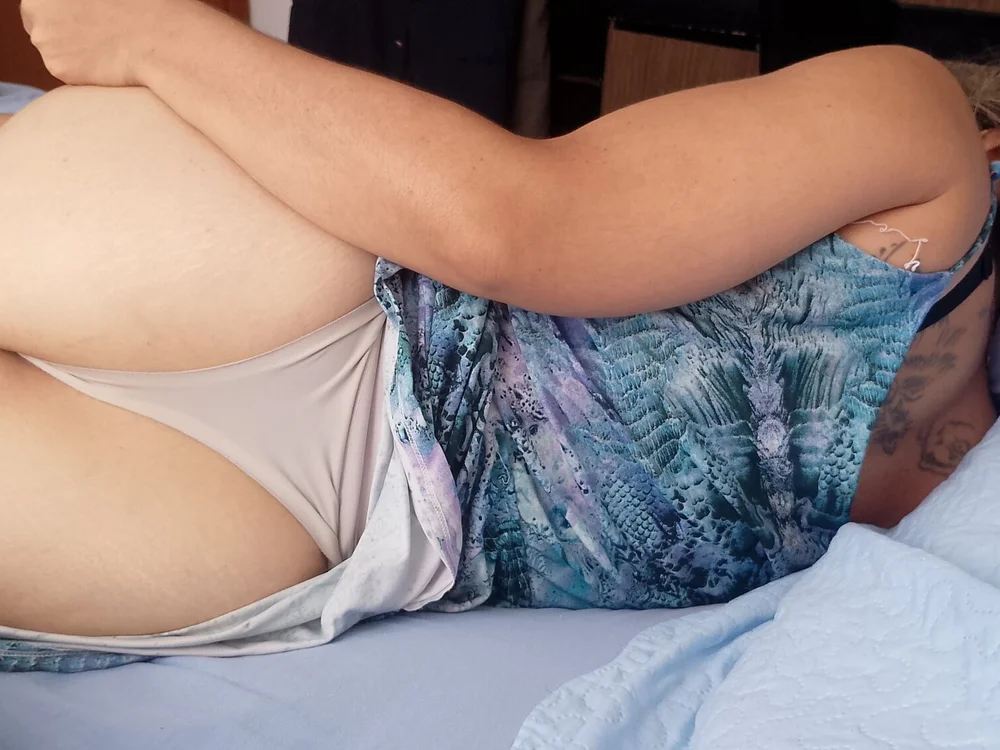 pregnanhot's Offline XXX Chat