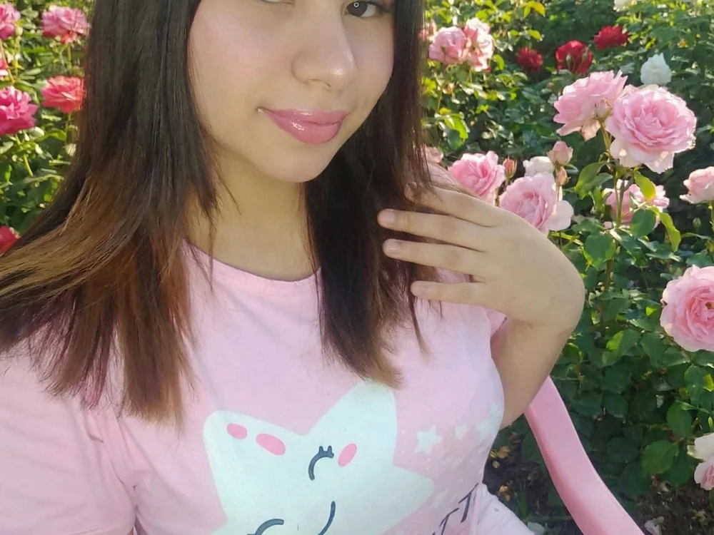 Naomi-Blaze's Offline XXX Chat