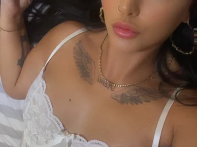 Pretty_Kizzi Female Dirtytalk Free Cam Naked