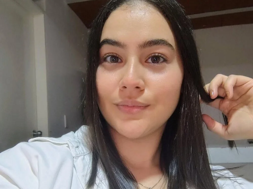 honeybliss_: συνομιλία ΧΧΧ εκτός σύνδεσης