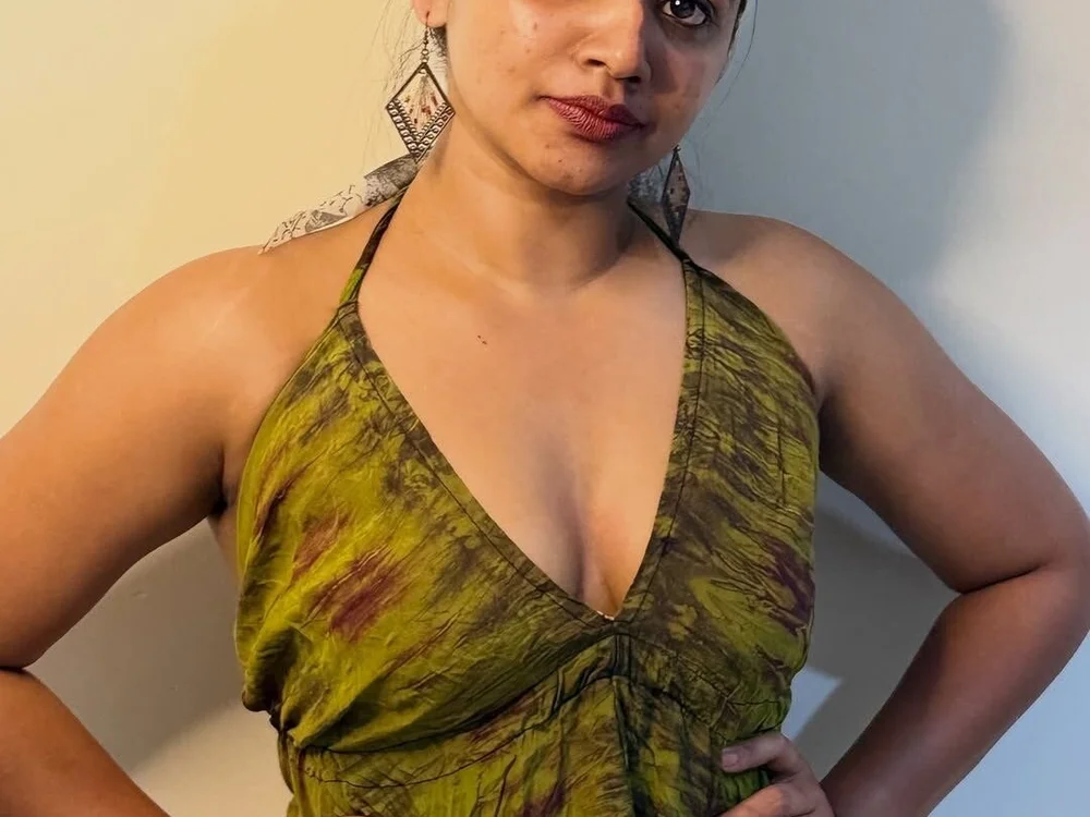 Chat XXX offline de flora-jasmine-telugu