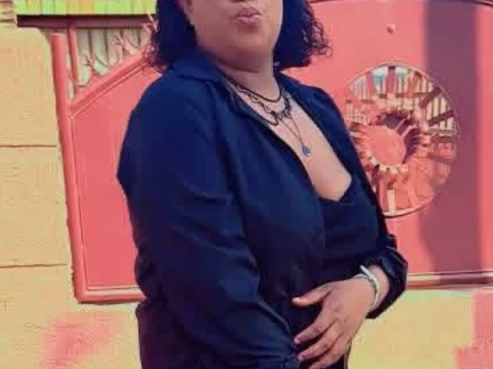 friendlybitch22のオフラインXXXチャット