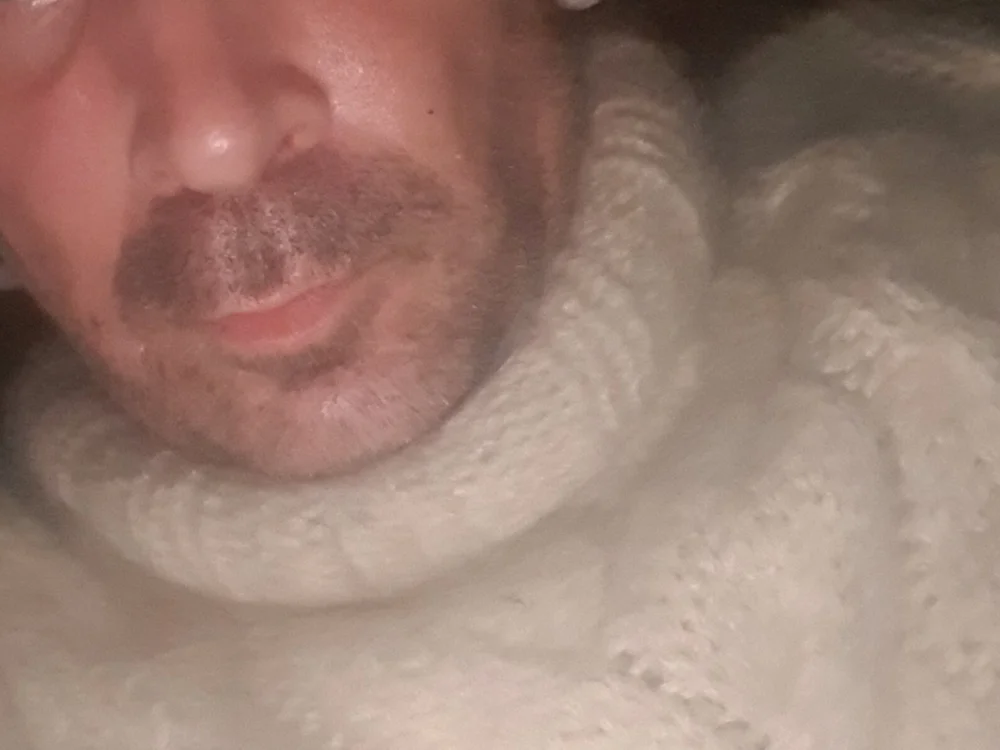 ห้องแชทออฟไลน์ของ sweaterboy666