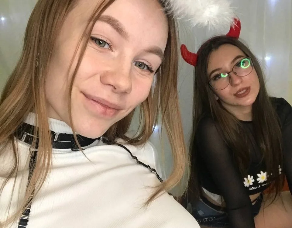 cutetease69 offline chatrum