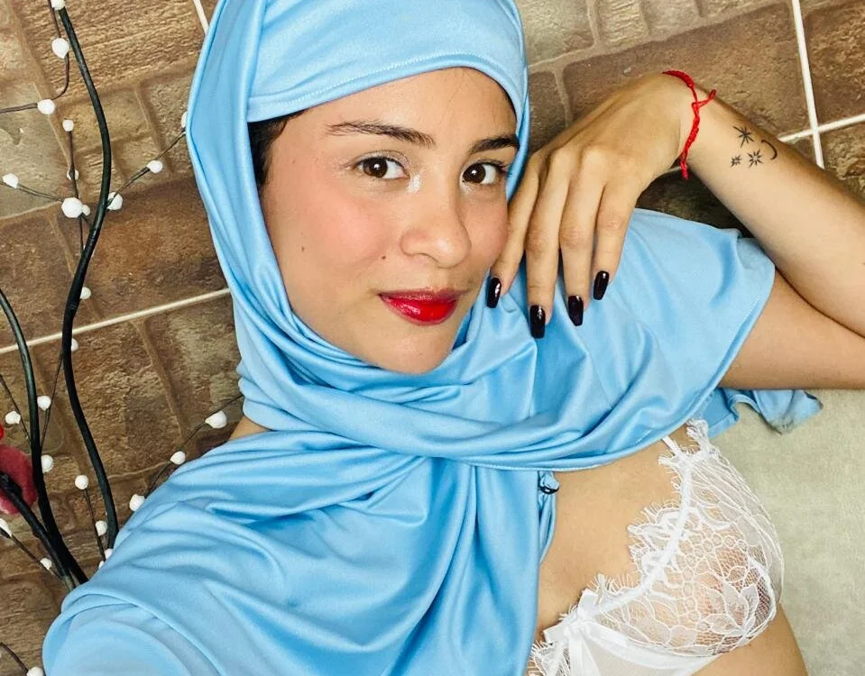 Chat XXX offline de Zara_Mansur