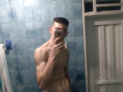 AndrewSi12 Male Otters Cam Naked