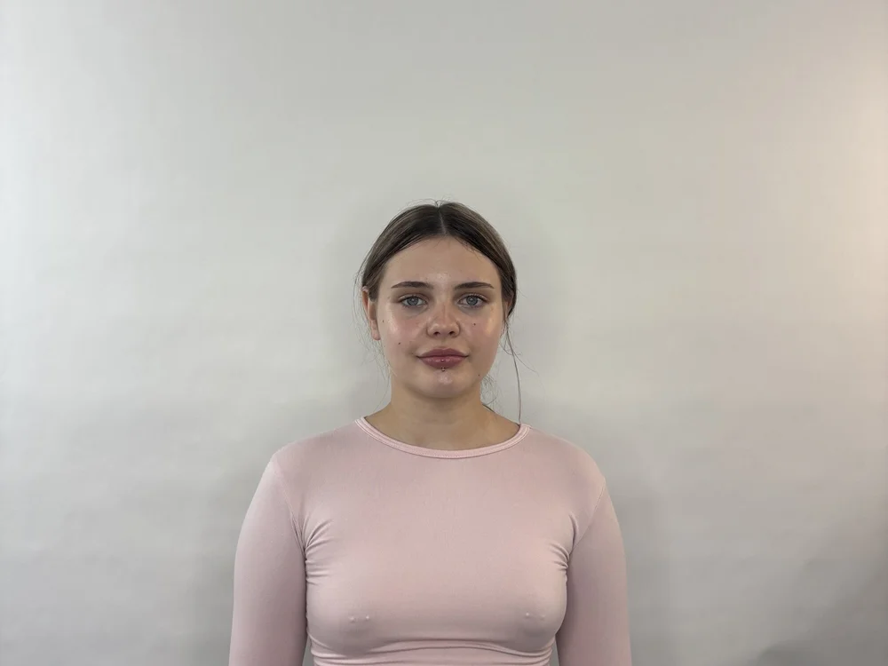 ArianaReitmeyer offline chatrum