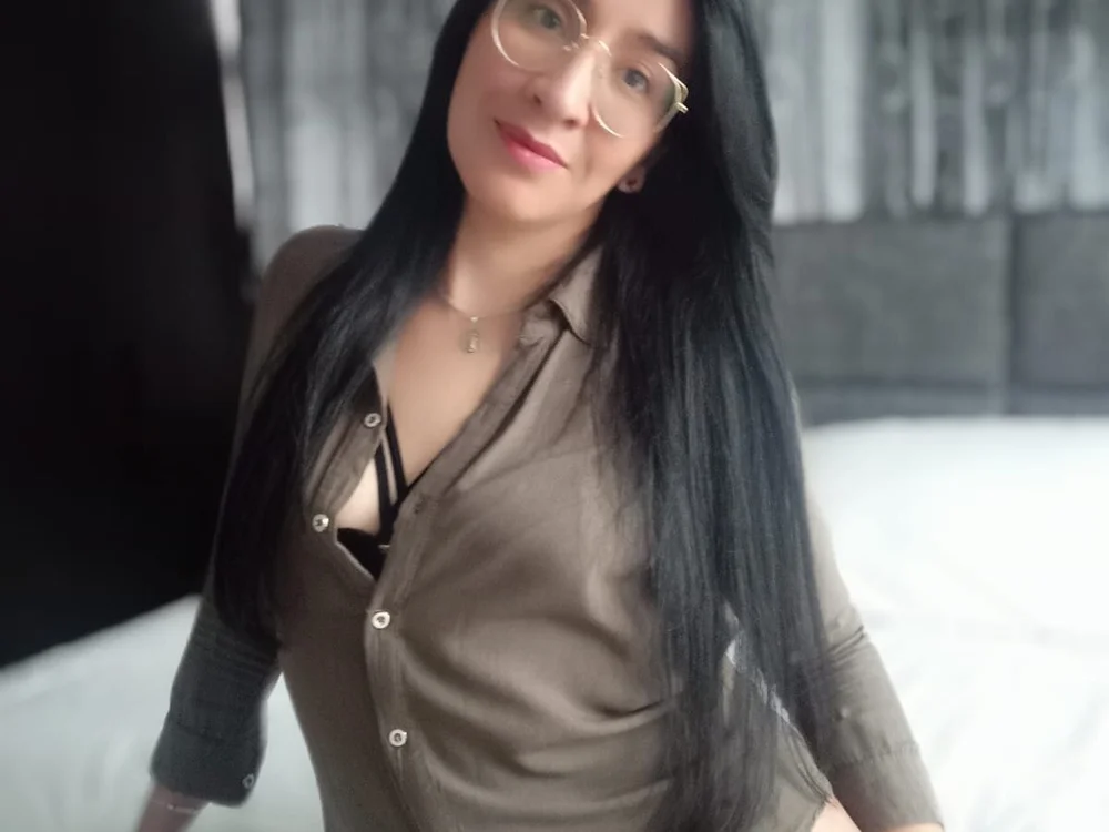 Any_milf's Offline Chat Room
