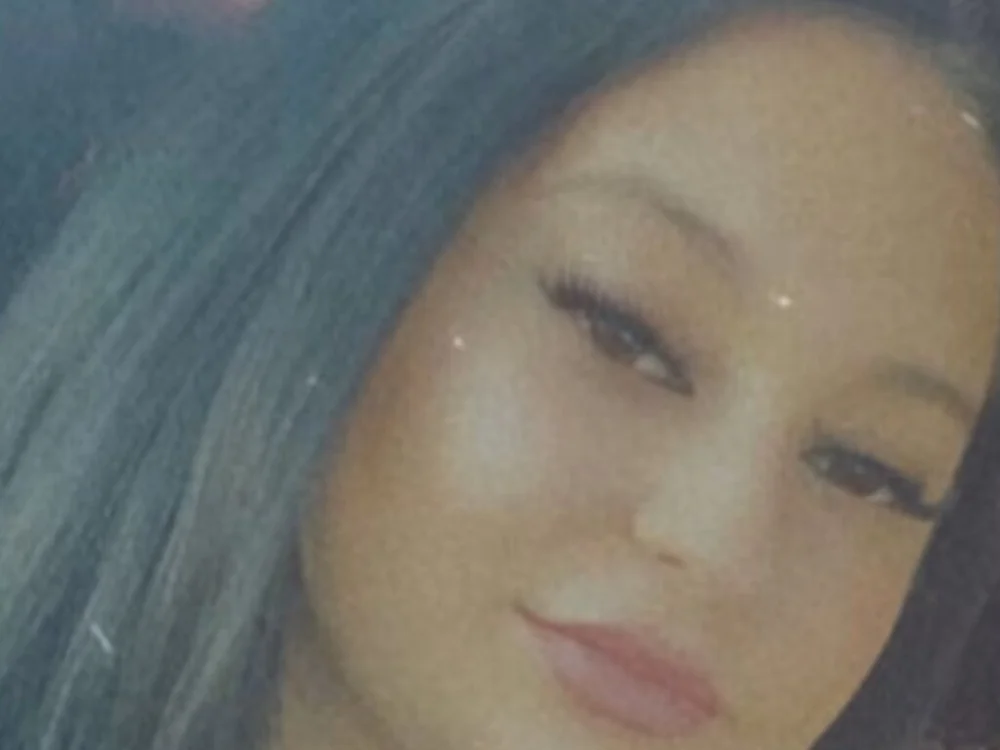 DesireeGirln Offline chat-huone
