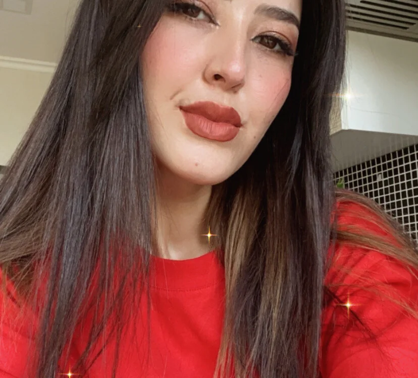 Miya_Marlyn's Offline XXX Chat