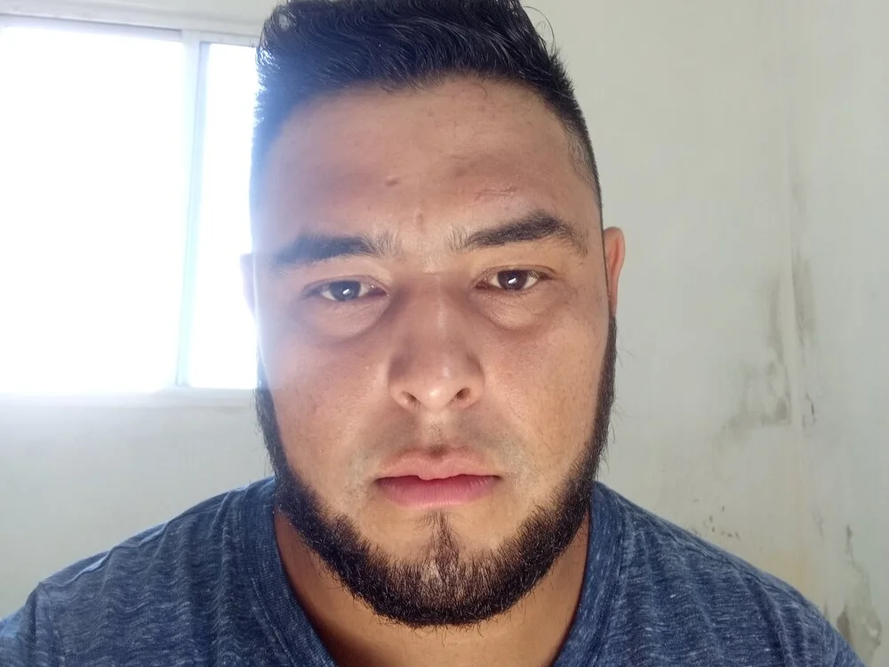 Markcsexdeli13 Offline XXX-Chat