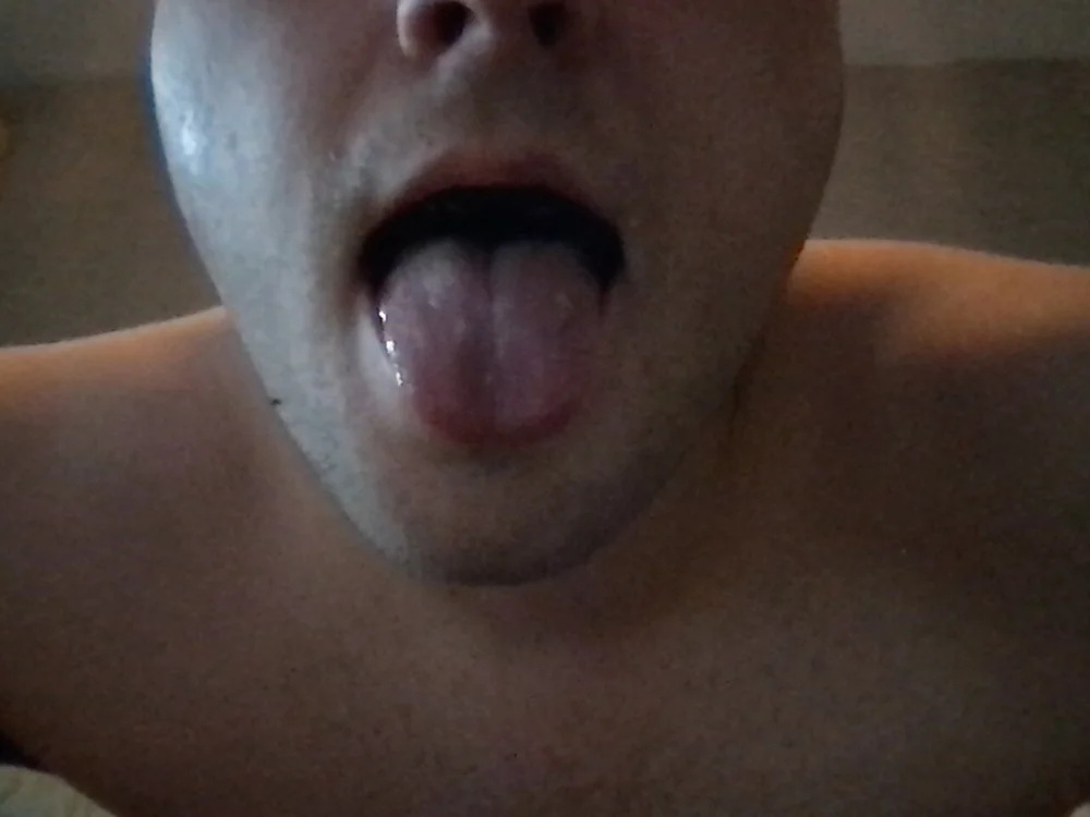 dutchmanslut offline XXX-chat