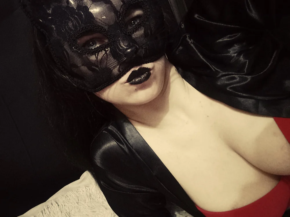 EthelsLover Offline XXX-Chat