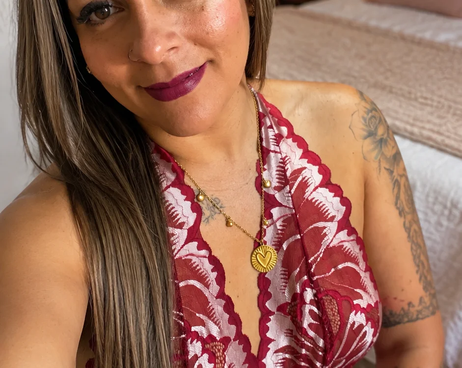 Atenea168's Offline XXX Chat