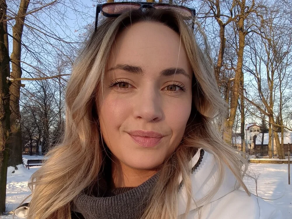 Офлайн-чат XXX AmelieHot