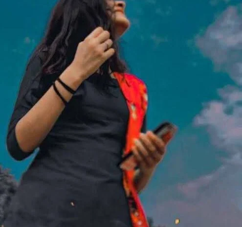 Your_Favourite_Madhuri – Offline XXX chat