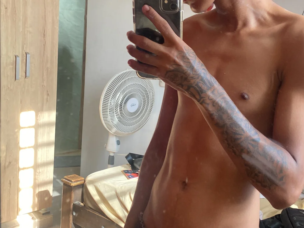 alluringangel777 Chat XXX offline