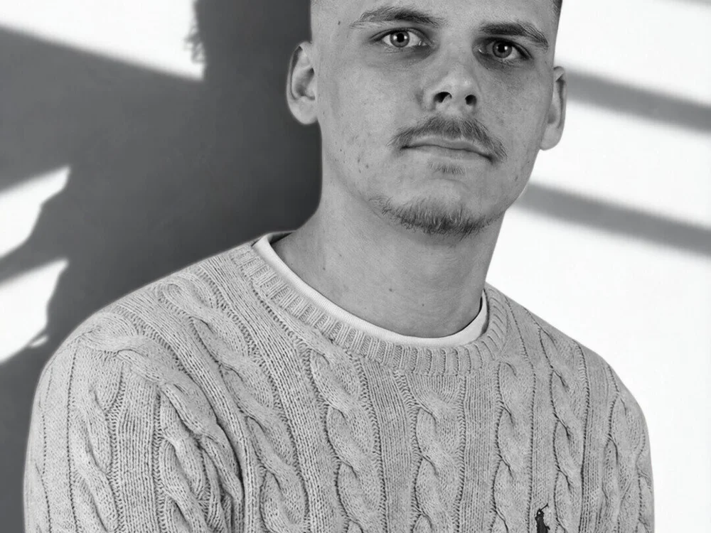 CuteFrenchGuy Obrolan XXX Offline