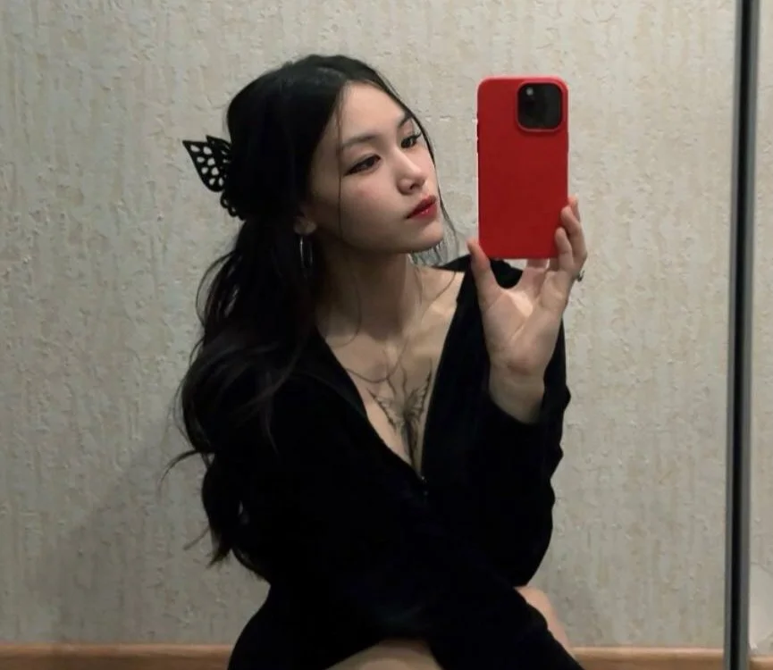 DonaPelligrino 离线XXX聊天