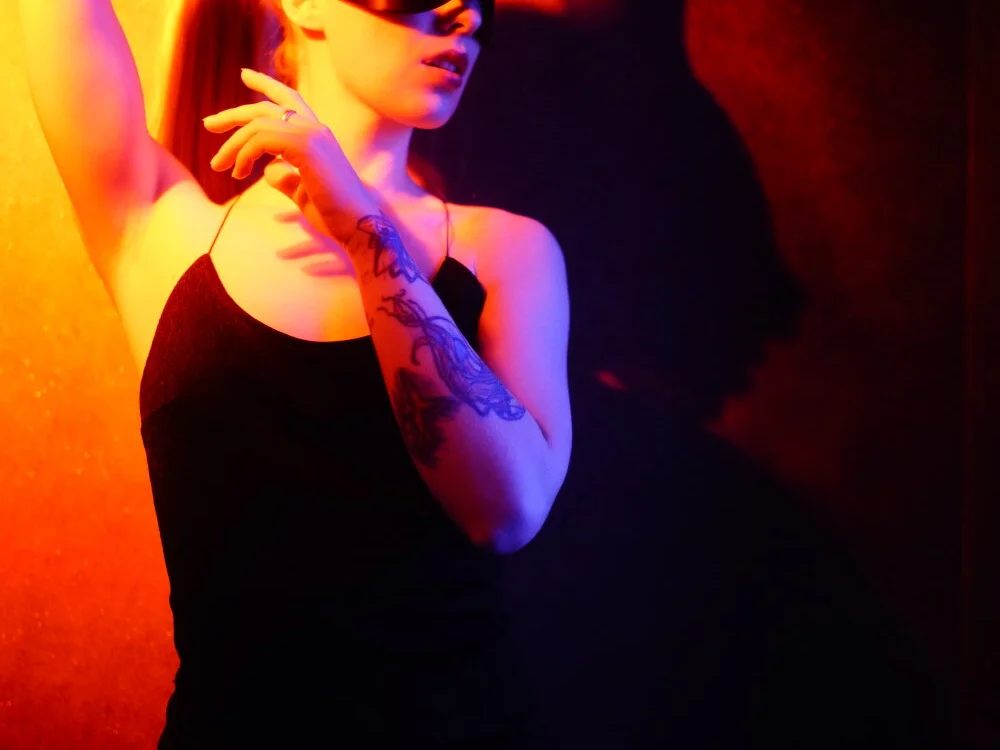 Aqualen Chat XXX Ngoại tuyến