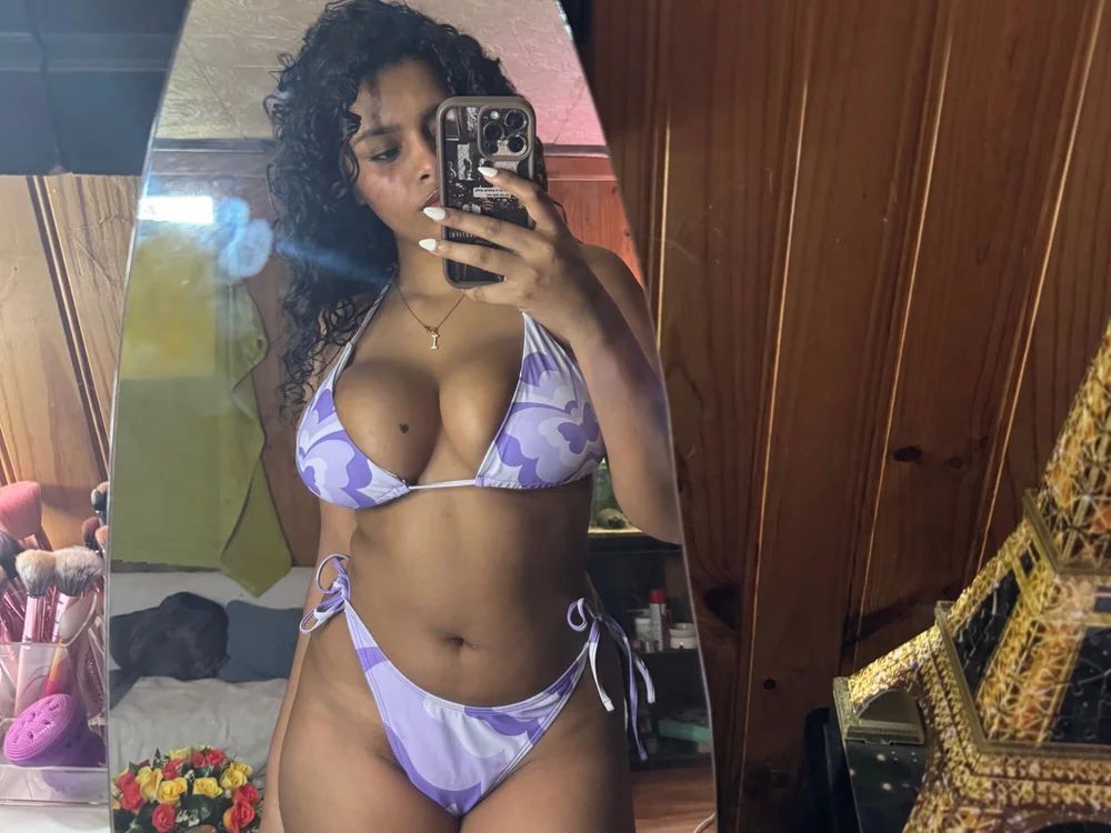 Camila_0511's most recent online preview