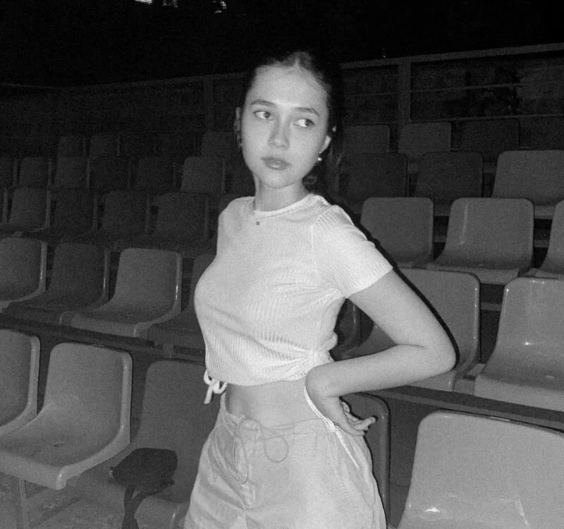 JuliaFanet's Offline XXX Chat