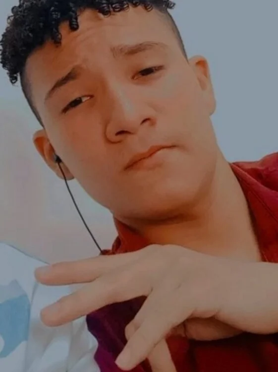 Escorpio69's Offline Chat Room