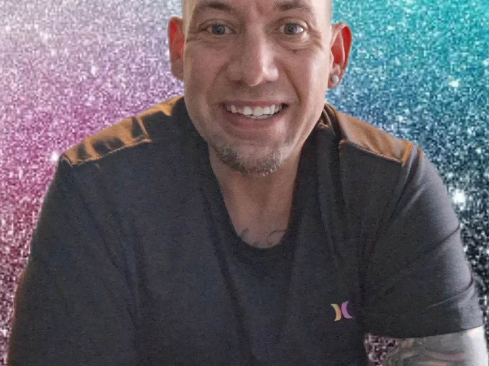 Brandon23xxxgb's Offline XXX Chat