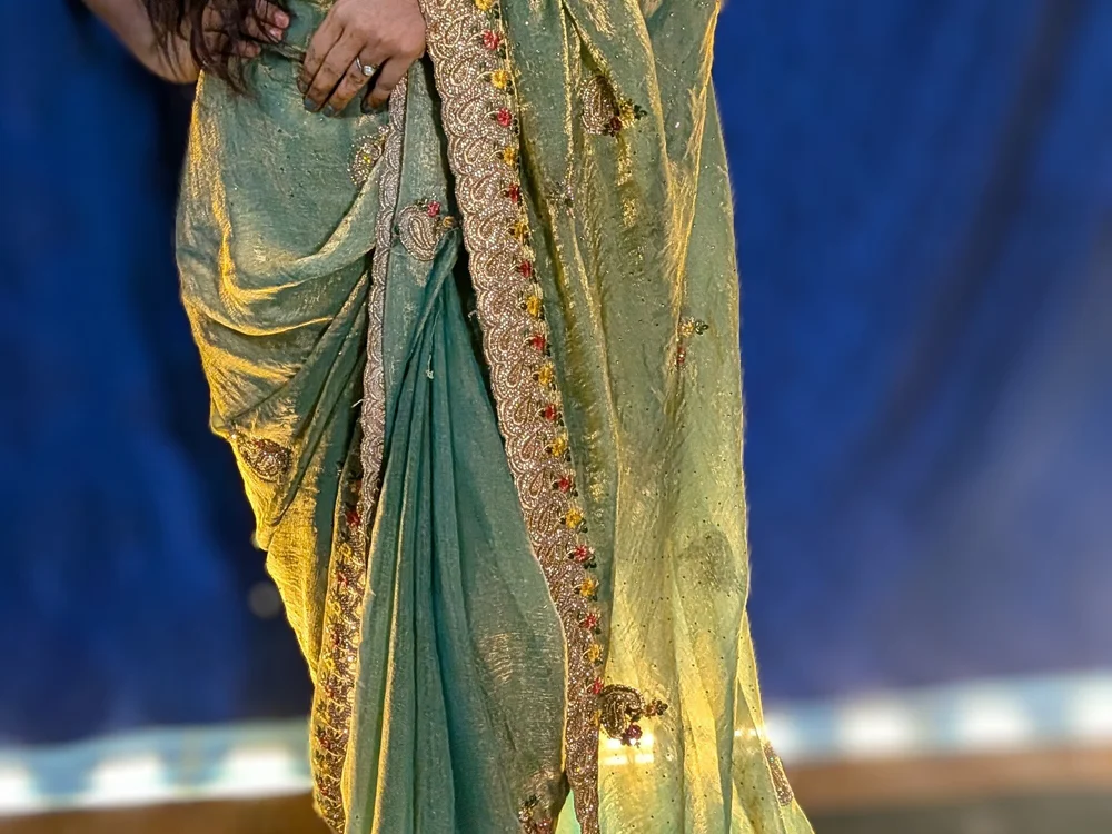 Rasika_01's most recent online preview