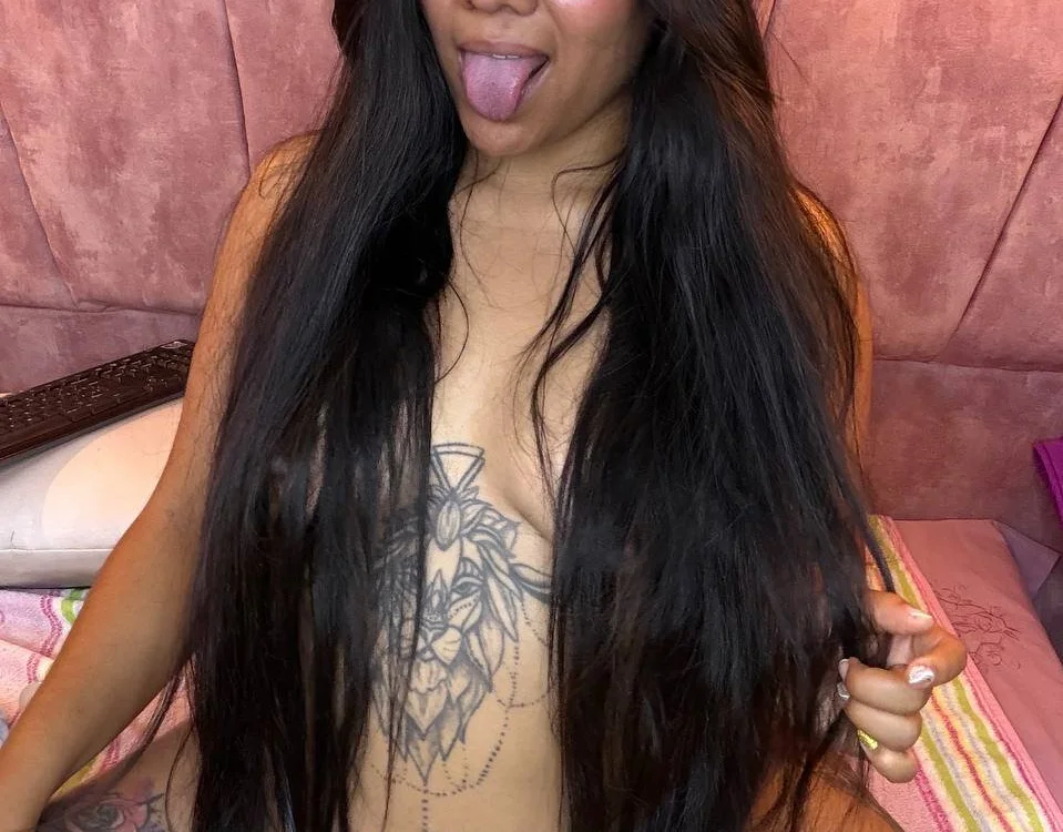 SasshaSpicy Offline XXX Chat