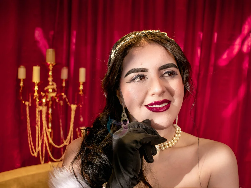 Offline XXX chat Nahid_Jaziri1