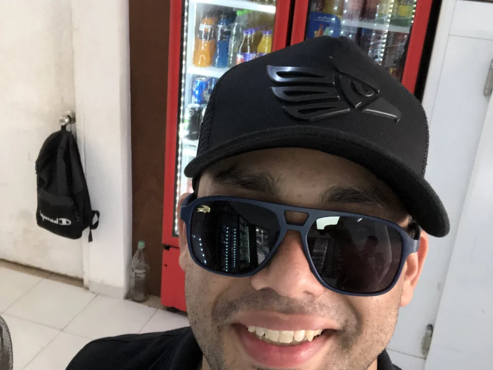 Mndezzgmboa31's Offline Chat Room