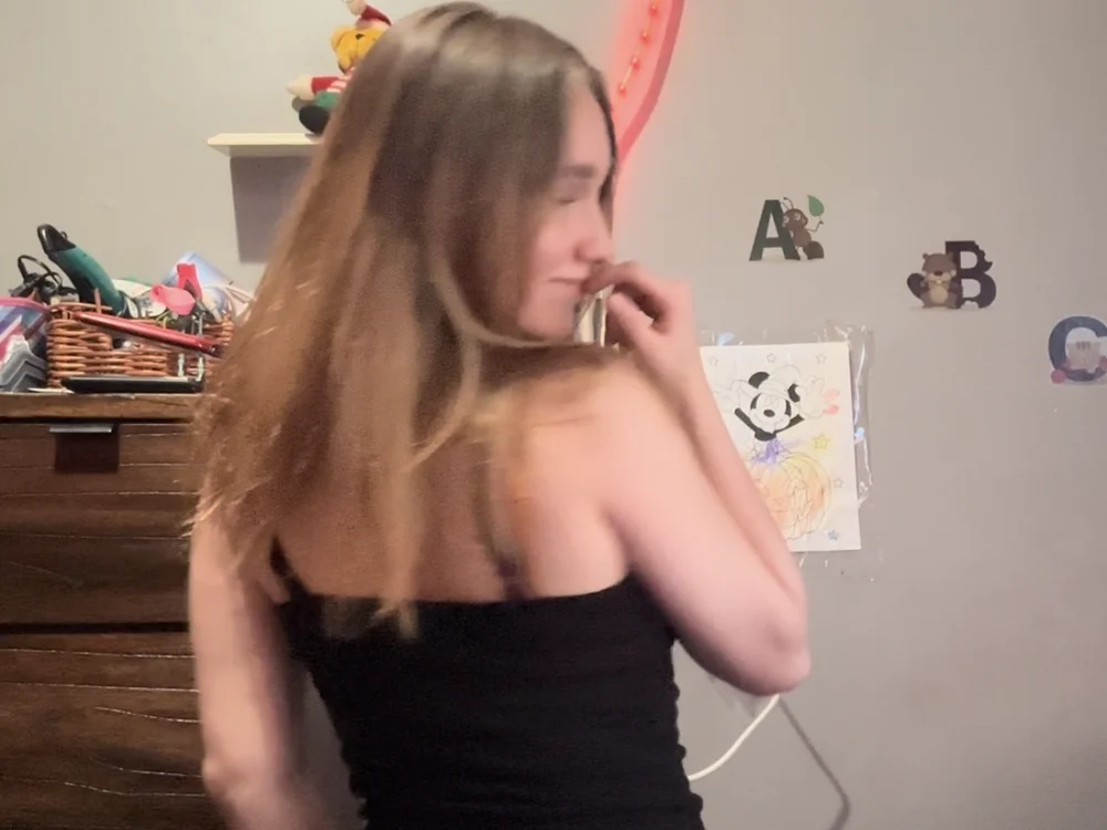 freakybri's Offline XXX Chat