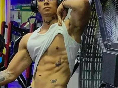 NoahhBrown – Offline XXX chat