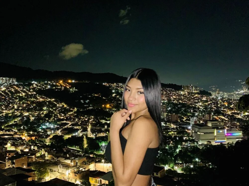 Sofia_collen_: офлайн-секс-чат