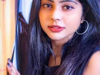 Amisha12's Offline XXX Chat