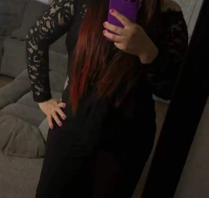 LA_PreciosA's Offline Chat Room