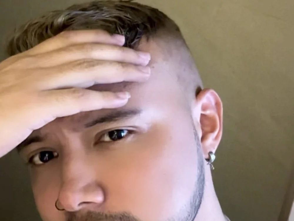 Dimitri_colins' Offline Chat Room
