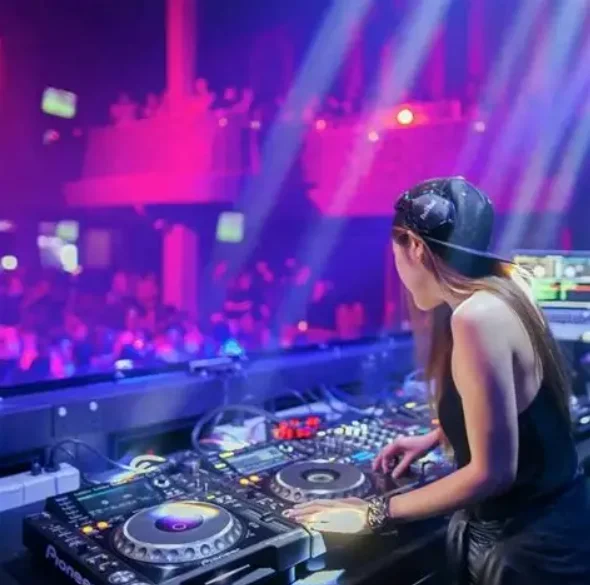 cover photo of DJ-798
