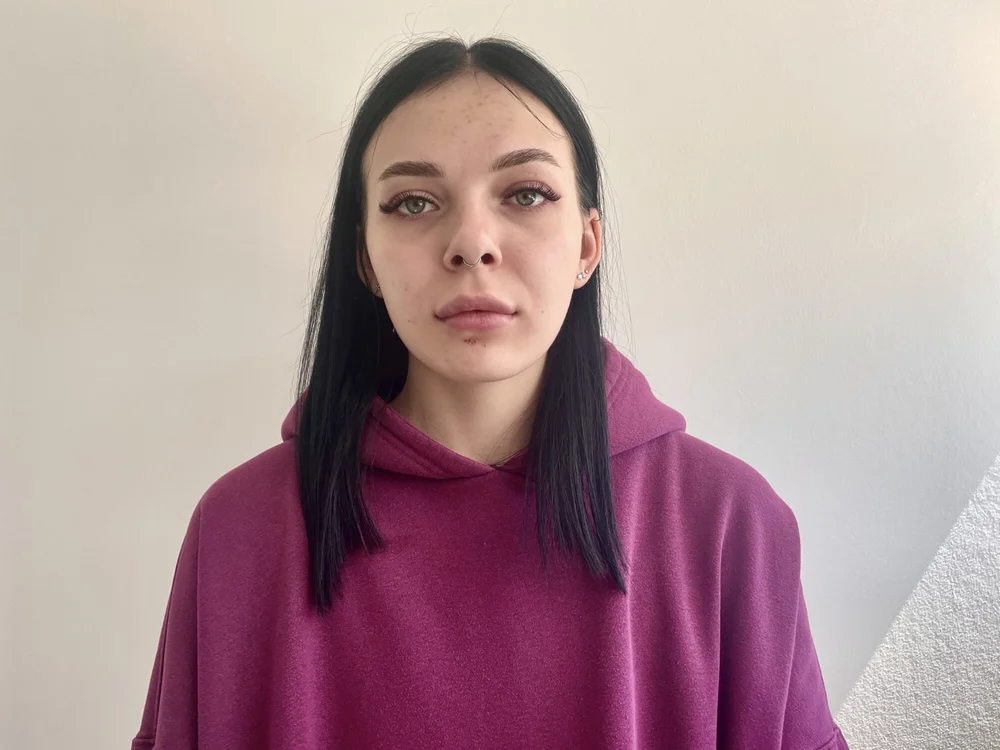 LynetCovert's Offline Chat Room