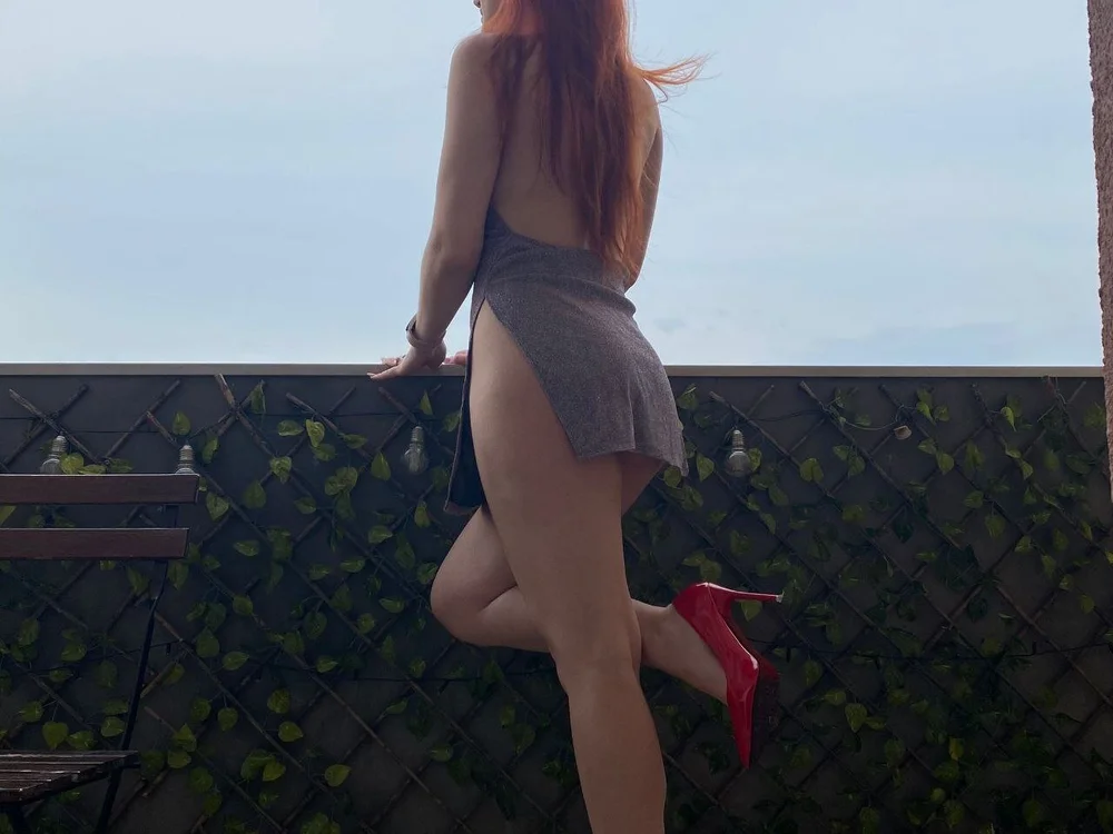 _Cristina_'s Offline Chat Room