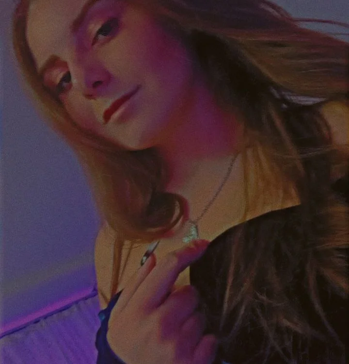 Little_ladyy offline chatrum