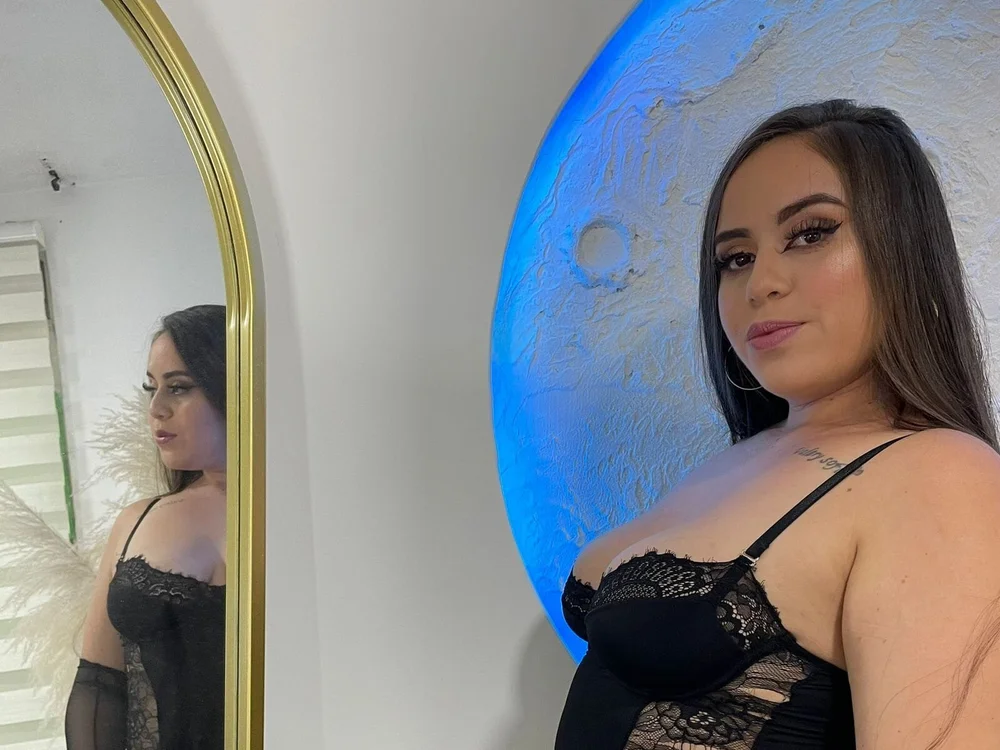 sharllotee_queen offline chatrum