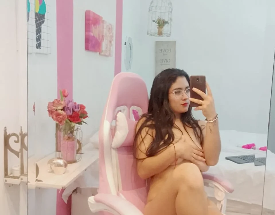 Chatroom XXX hors ligne de scarlette_15_