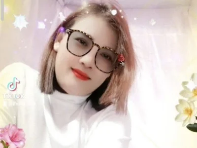 Linhkute97 Female Dirtytalk Porn Webcam