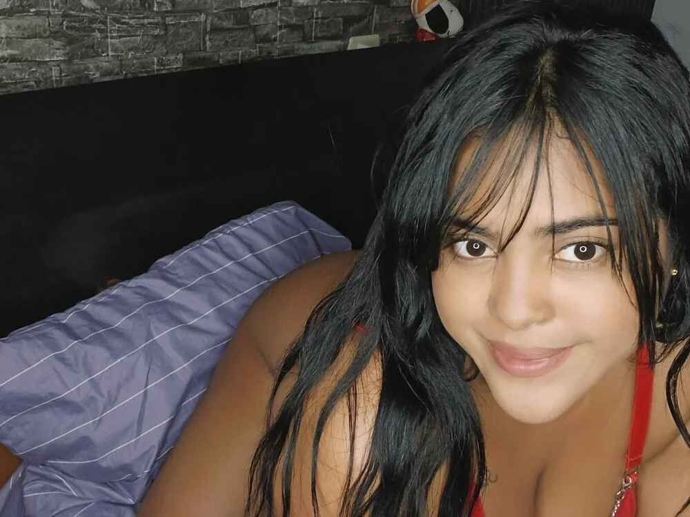 BellaRouse98's Offline Chat Room