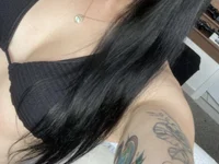 yumi-hot's webcam live show